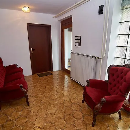 Διαμέρισμα Emona *